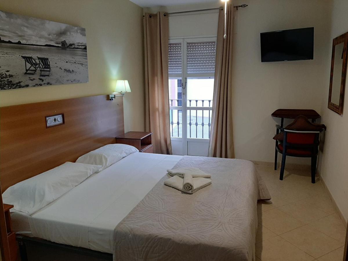 פואבלו נואבו דה גואדיארו Sotel Valle Guadiaro מראה חיצוני תמונה